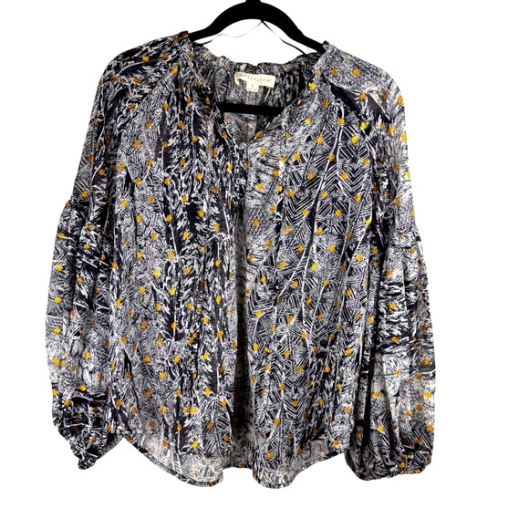 lovestitch Tops - Love stitch‎ long sleeve bohemian boho peasant blouse  gold metallic print Sz S